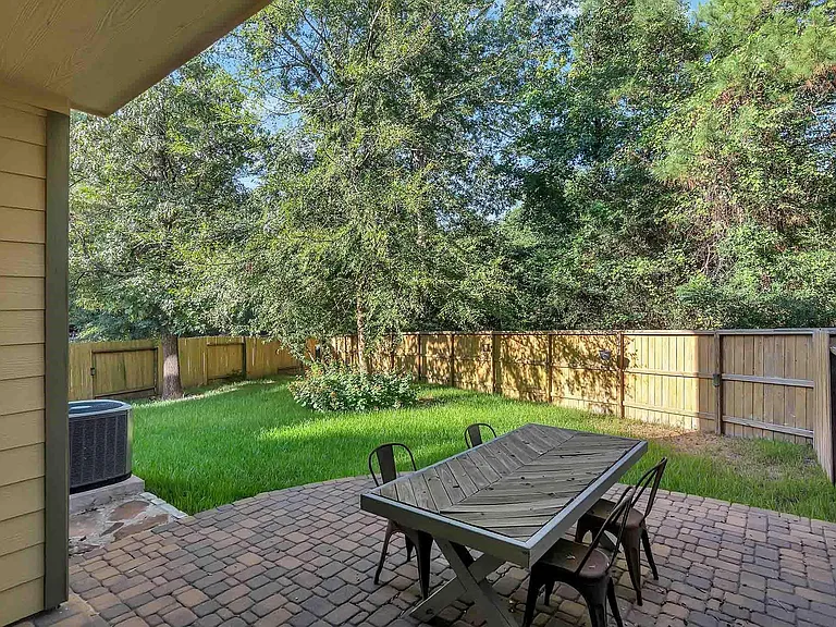 222 Cheswood Forest Pl — Photo 9