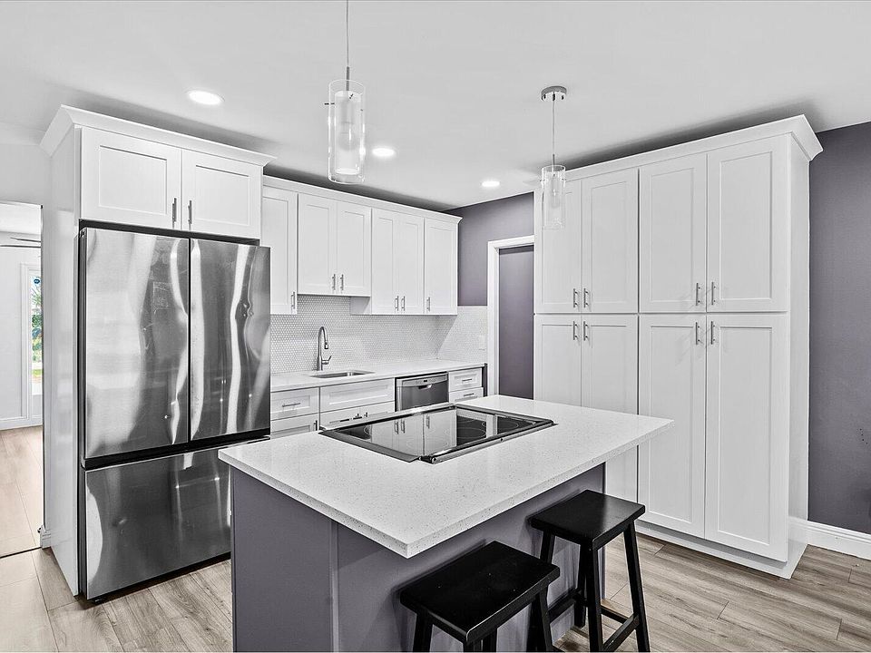 1st image of 957 SW Nichols Terrace
