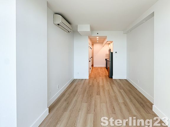 4th image of 36-22 31st St #4B