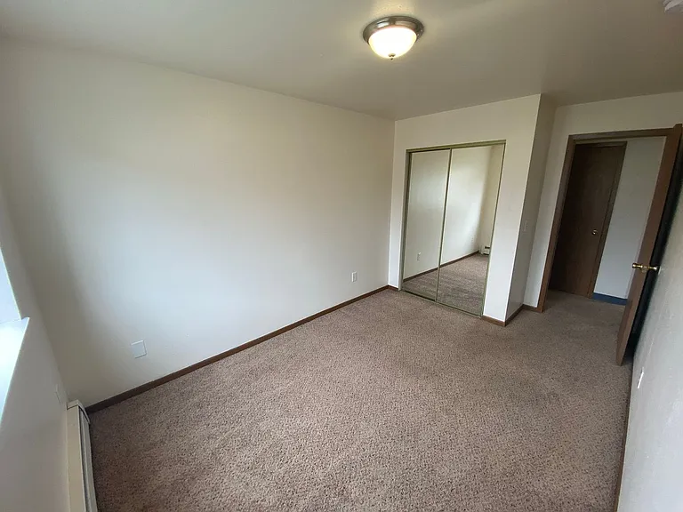 2415 Eureka St — Photo 21