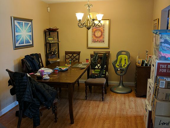 4th image of 15050 Jewel Ave