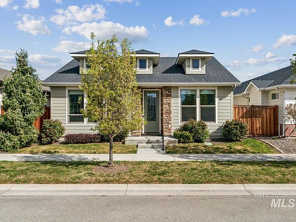 2nd image of 10852 W Mossywood Dr