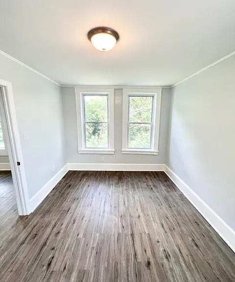 492 Park Ave #16 — Photo 5