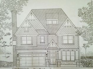 129 N Geneva Ave, Elmhurst, IL 60126