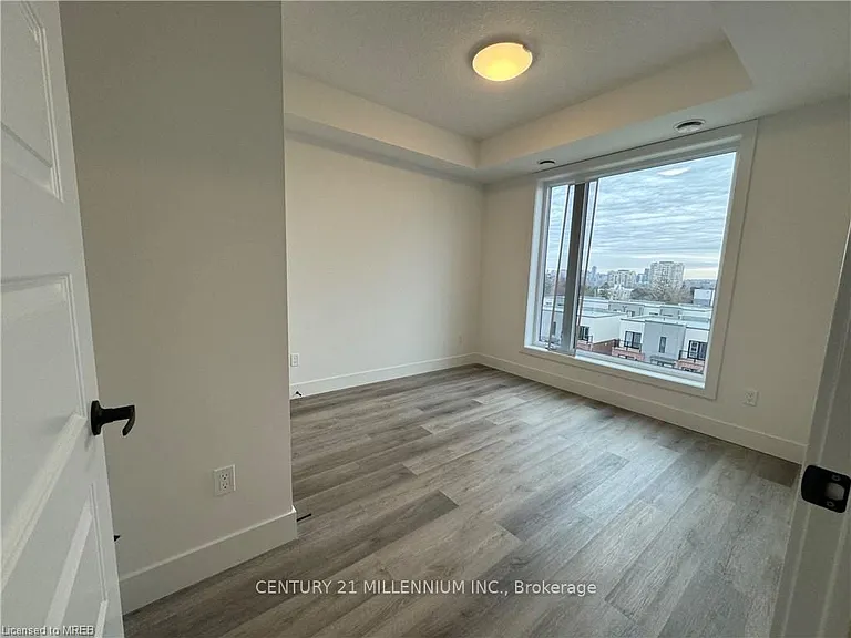 107 Roger St #611 — Photo 4