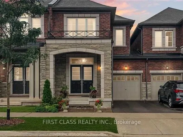 352 Leadwood Gate, Oakville, ON L6M 0Z5