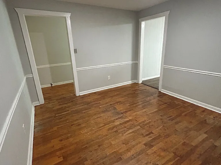 2619 Central Ave — Photo 9