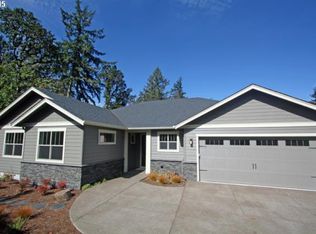 370 Mountaingate Dr, Springfield, OR 97478