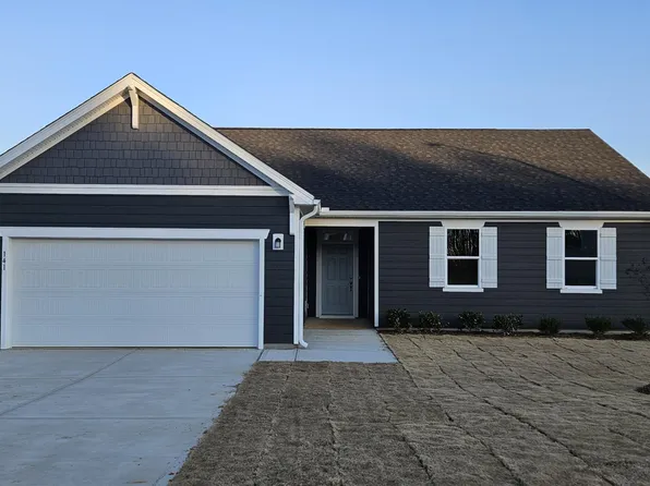 141 Robert Howe Dr, Fuquay Varina, NC 27526