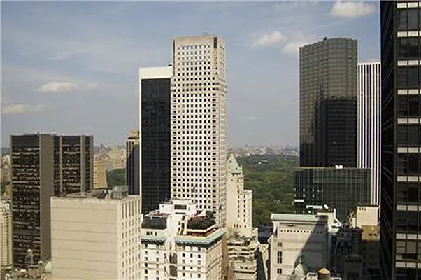 Sold by (Legacy) Elegran | media 16