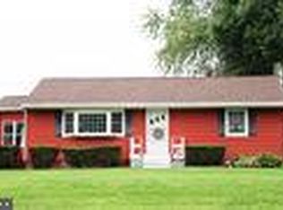 2364 Rockvale Rd, Lancaster, PA 17602