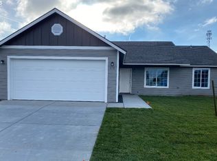 272 Renee Ave, Umatilla, OR 97882