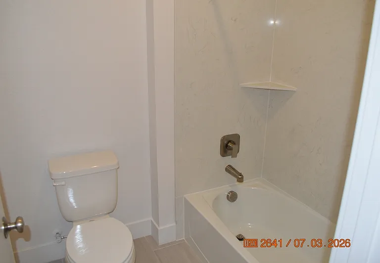228 W Volta St — Photo 20