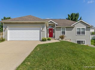 6583 Ravineview Rd SE, Caledonia, MI 49316