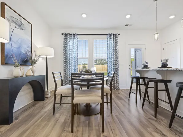 Artisan Living Mills River