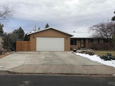 1542 SW Canyon Dr, Redmond, OR, 97756