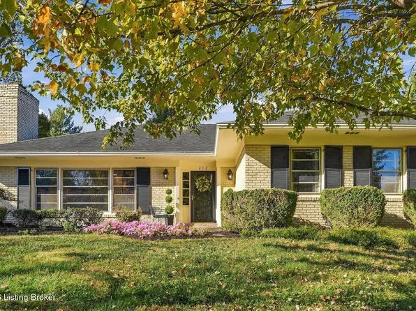 212 Choctaw Rd, Indian Hills, KY 40207