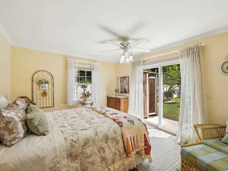 7 Linda Ln — Photo 22
