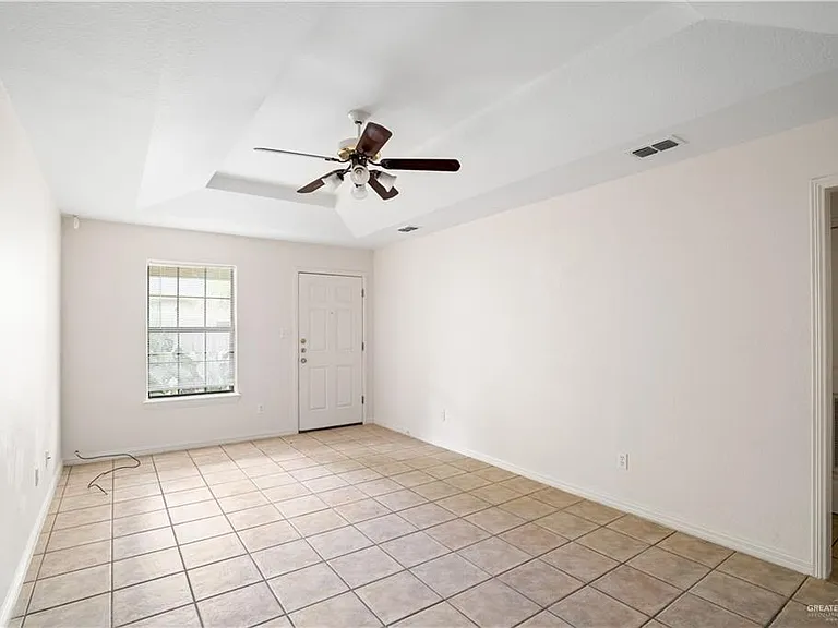 4006 N Inspiration Rd #3 — Photo 7