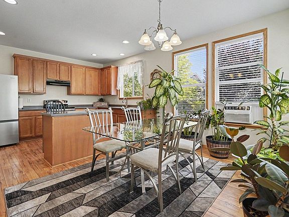 5th image of 436 N 48th Ave
