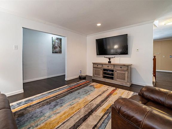 5th image of 3544 Calle Del Sol
