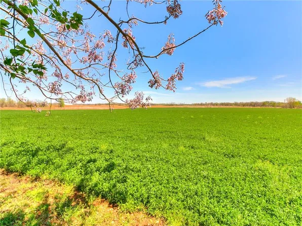 1500 Soft Wind Ave, Oklahoma City, OK 73128