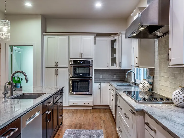 5908 Melshire Dr — Photo 19