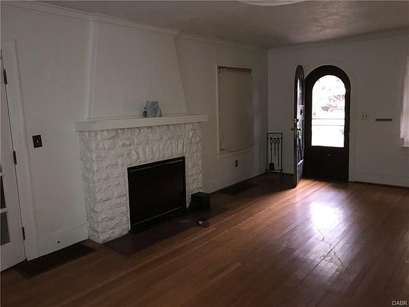 2nd image of 1426 Cory Dr