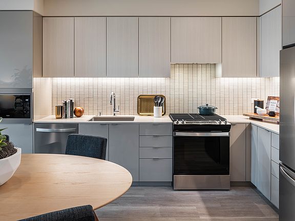 3rd image of 401 Willow Ave #1320