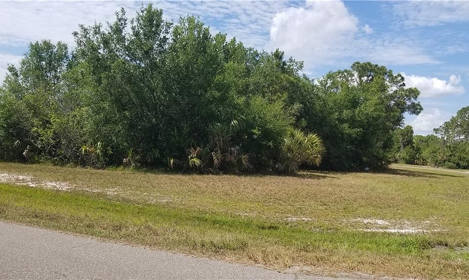 2nd image of 321 Ingram Blvd