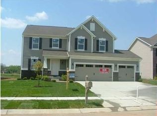 1558 Lavender Ln, Greenwood, IN 46143