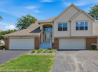 30W015 Juniper Ct #30W015, Warrenville, IL 60555