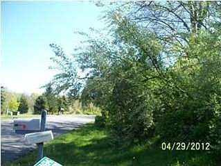 2nd image of 4 Estate Dr