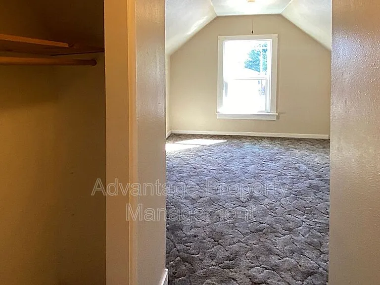 2613 NW Grant Ave #2 — Photo 10