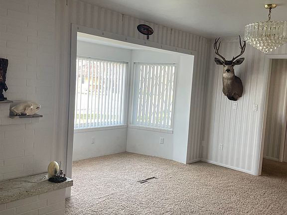 4th image of 359 Mountain View Ave