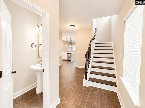 2nd image of 156 Weeping Oak Ln