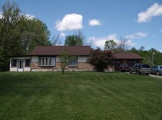 10570 Burmeister Rd, Manchester, MI 48158