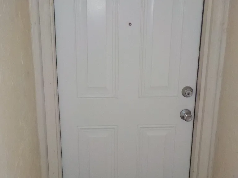 700 Maple Ave #5 — Photo 11