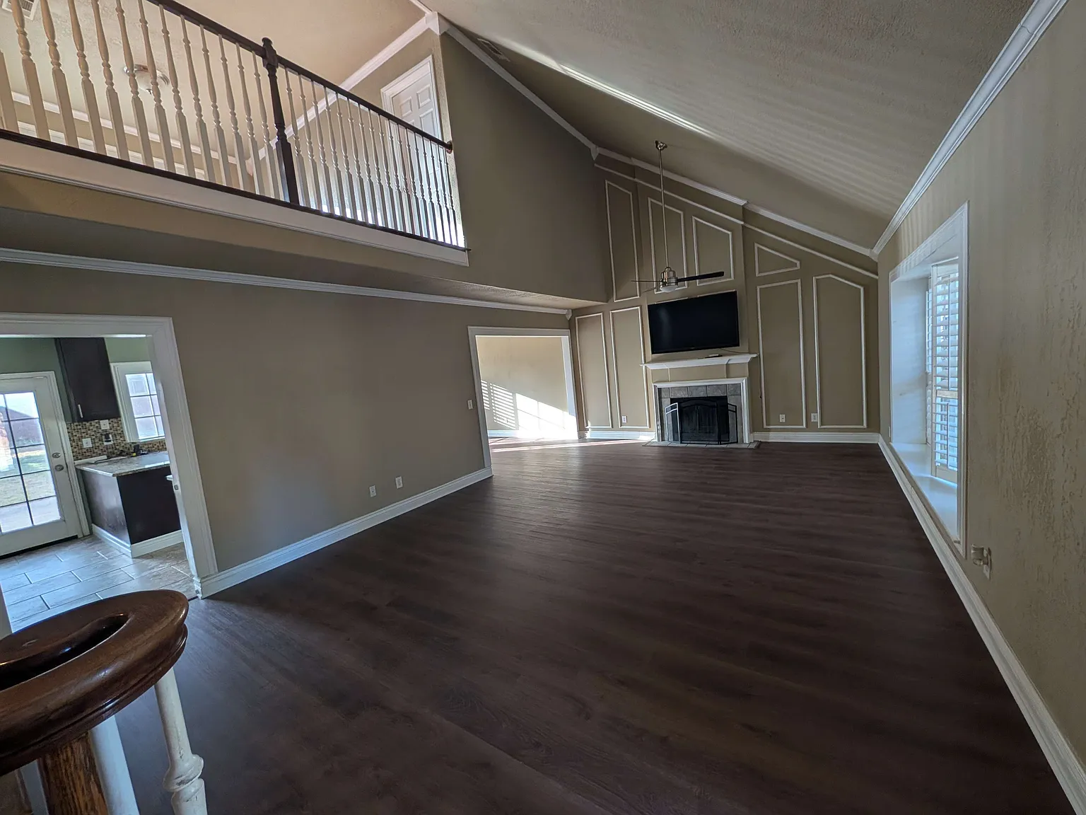 1940 Cedar Ridge Dr — Photo 3