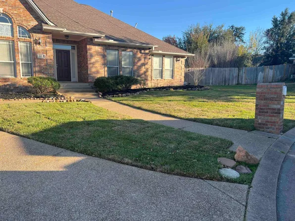 3213 Greta Ct, College Station, TX 77845