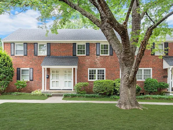 1048 Nichols Dr #1048, Raleigh, NC 27605