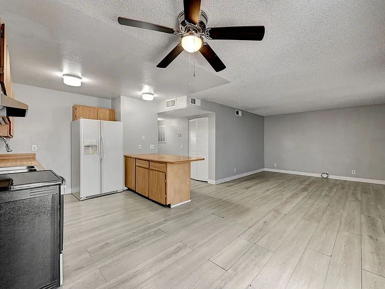 1305 Kari Lee Ct — Photo 9