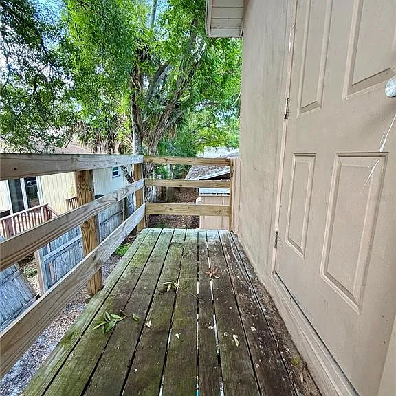 908 Beverly Ave #F — Photo 11
