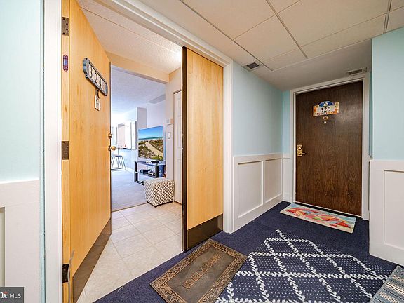 2nd image of 935 Ocean Ave APT 324