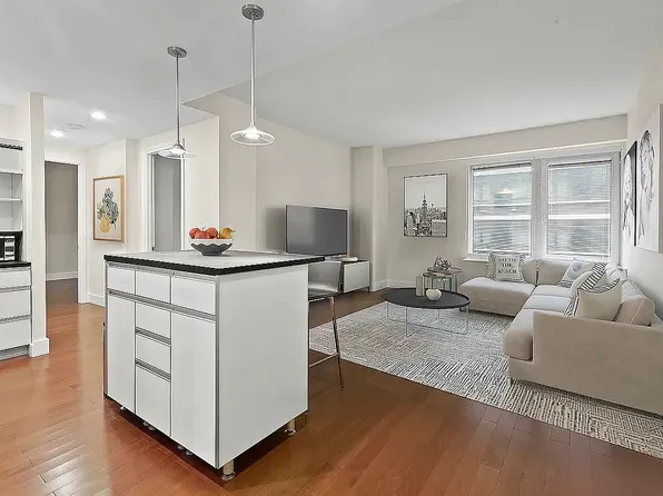 44-27 Purves St #12B, Long Island City, NY 11101