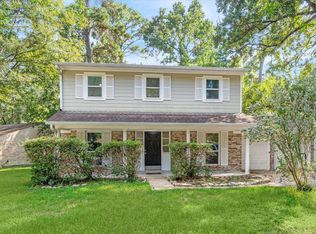 42 S Woodstock Circle Dr, Spring, TX 77381