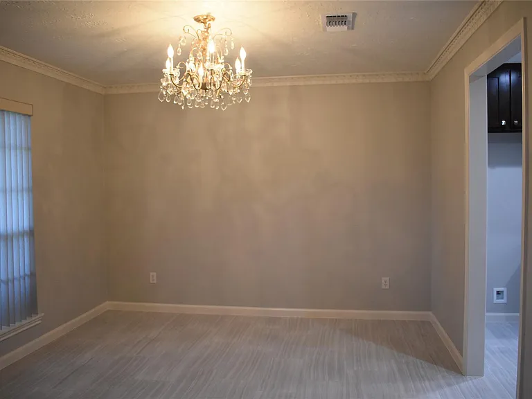 3110 Springhill Dr — Photo 13