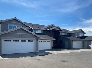 1717 Kok Rd #201, Lynden, WA 98264