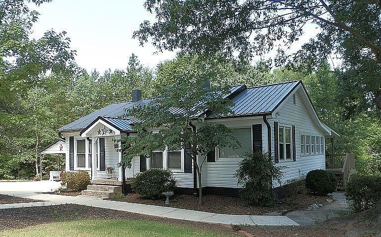 Well Shaded, no harsh sun.