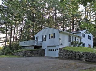 7 Pine St, Shelburne Falls, MA 01370
